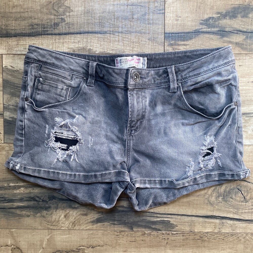 ZARA Denin Rules by TRF Sz 6/8 Distressed Gray Denim Shorts
